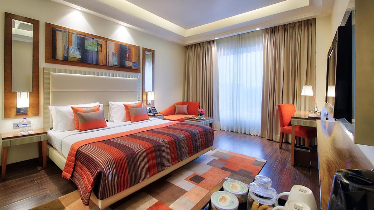 Ramada Gurgaon Central Exterior photo